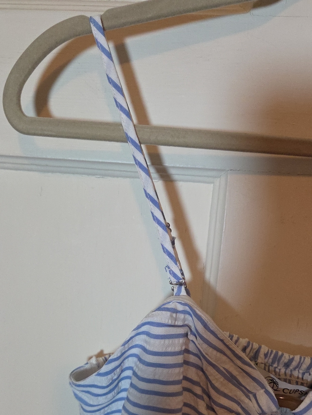 Cupshe Marigold Blossom Striped Romper In Blue & White Size Medium - Picture 7 of 16